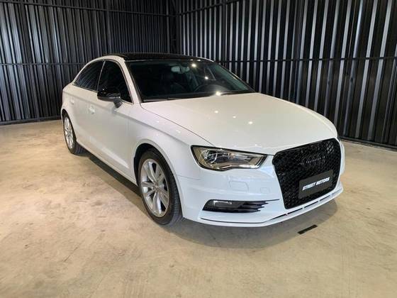 AUDI A3 1.8 TFSI SEDAN AMBITION 16V 180CV GASOLINA 4P AUTOMÁTICO